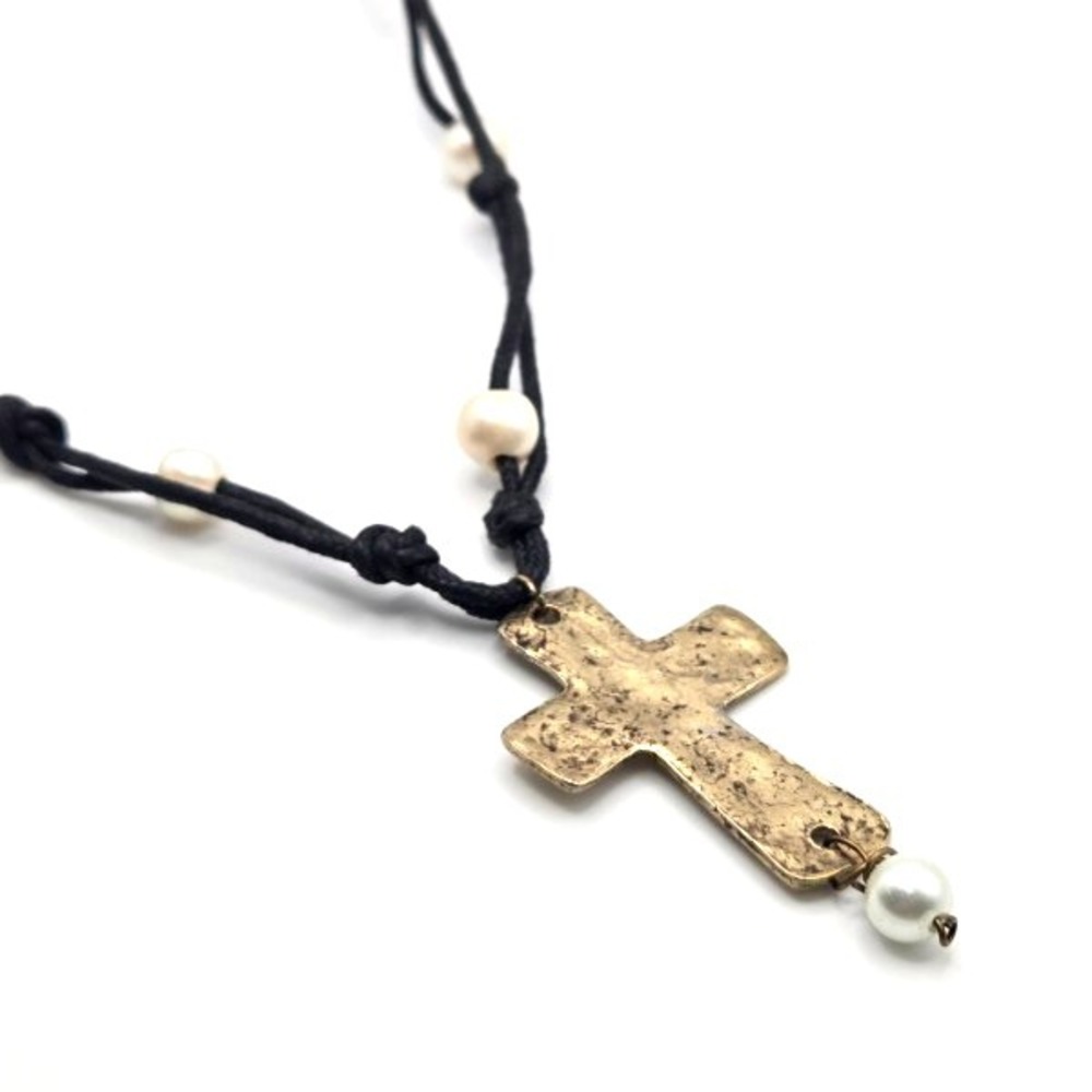 Handmade Hammered Cross Necklace w/ Freshwater Pearls on Cord 18" Boho Faith‎